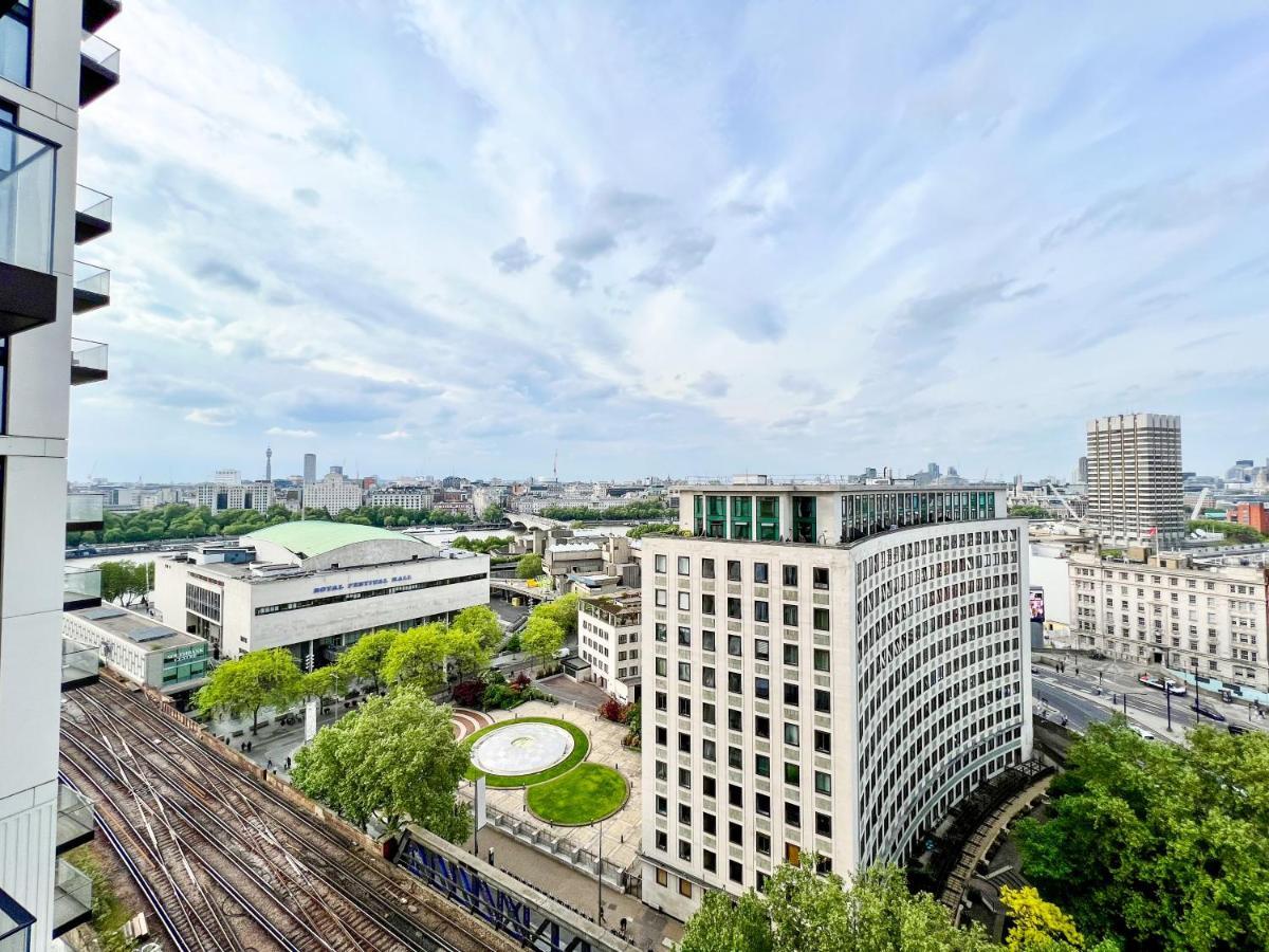 Deluxe Entire Studio Next To London Eye & Trafalgar Square Aparthotel Exteriör bild