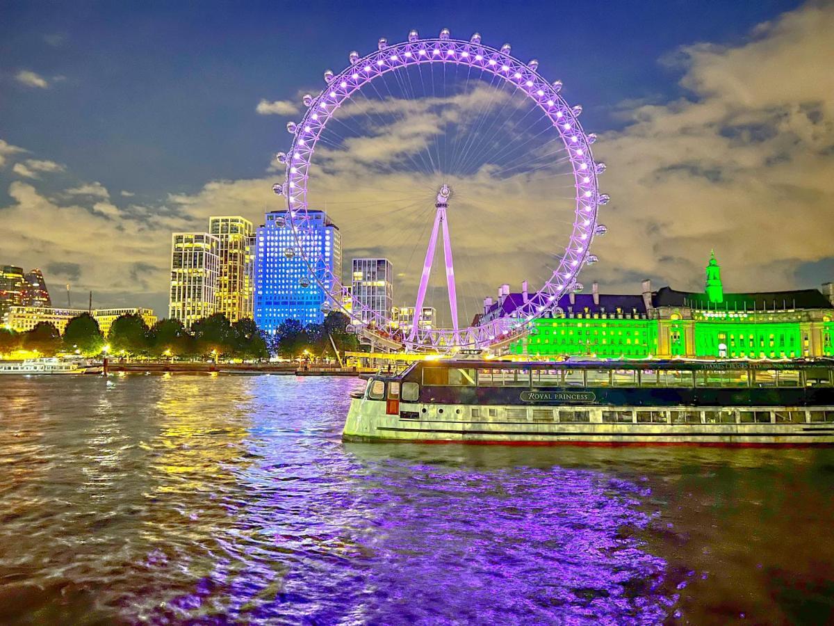 Deluxe Entire Studio Next To London Eye & Trafalgar Square Aparthotel Exteriör bild