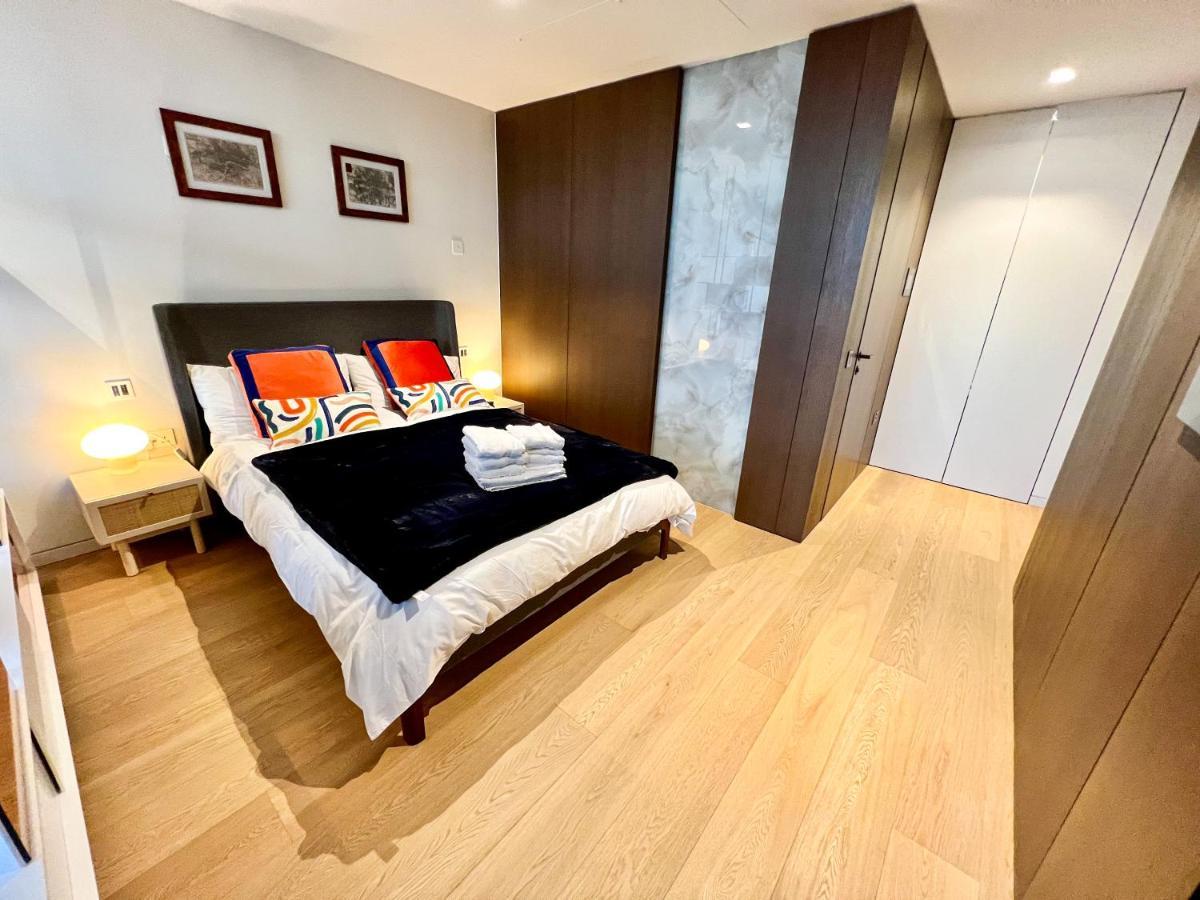 Deluxe Entire Studio Next To London Eye & Trafalgar Square Aparthotel Exteriör bild